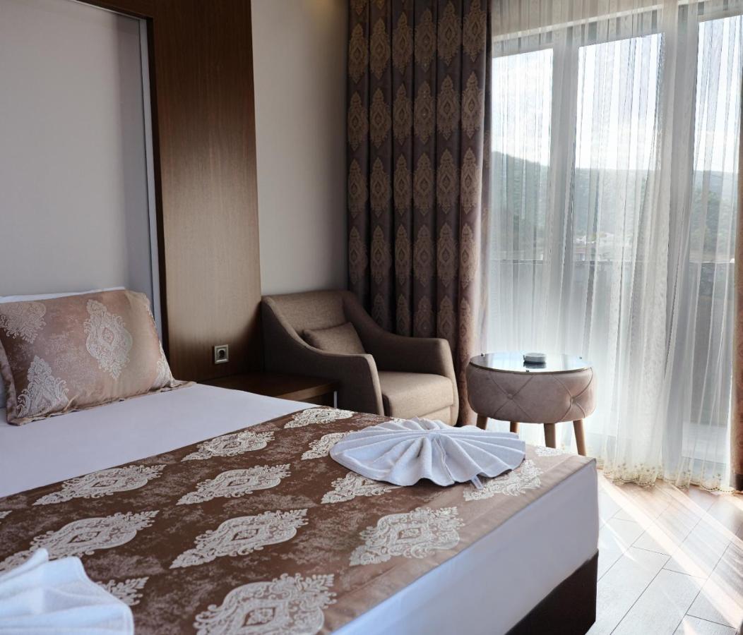 Marine View Hotel Ялова Екстер'єр фото